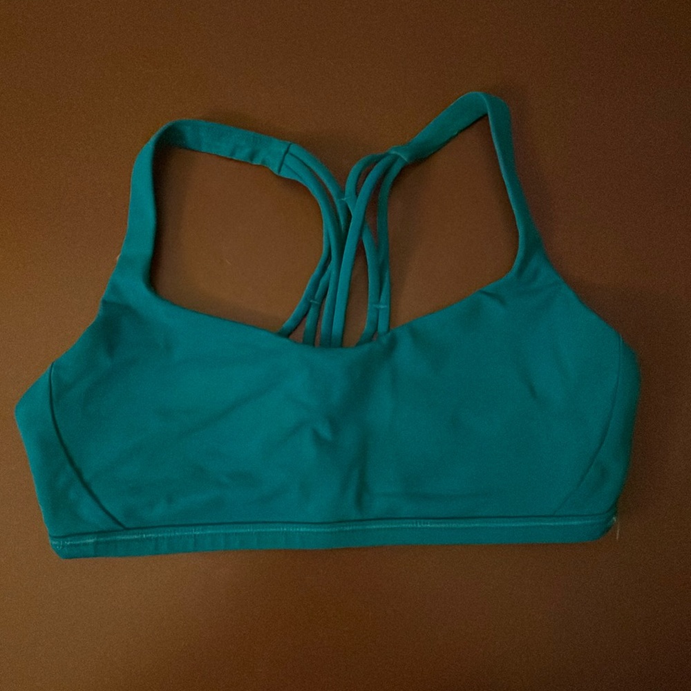 Moving Sale! Lululemon Free to be Wild Bra (size 4)